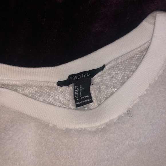 Sweater - Picture 3 of 4